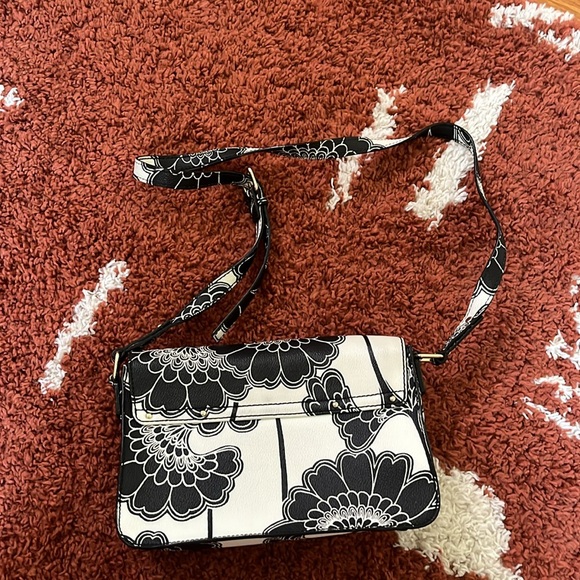 Kate Spade Florence Broadhurst Scout crossbody bag - Picture 2 of 6